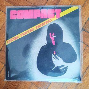 TEST VINIL. COMPACT - CÎNTEC PENTRU PRIETENI